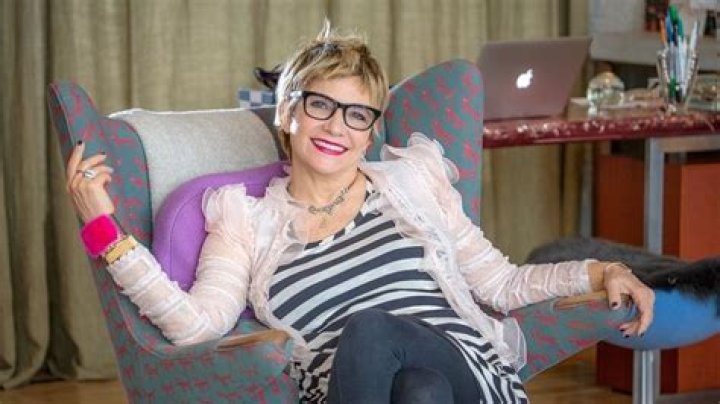 Lori Goldstein Age, Net Worth, Height, Partner, Instagram, Boyfriend