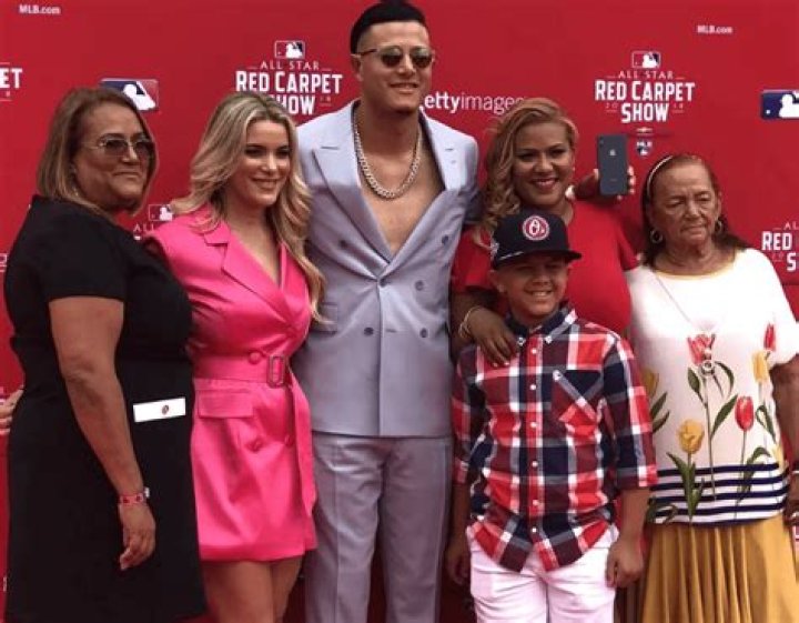 Manny Machado Bio, Age, Parents, Wife, Children, Net Worth