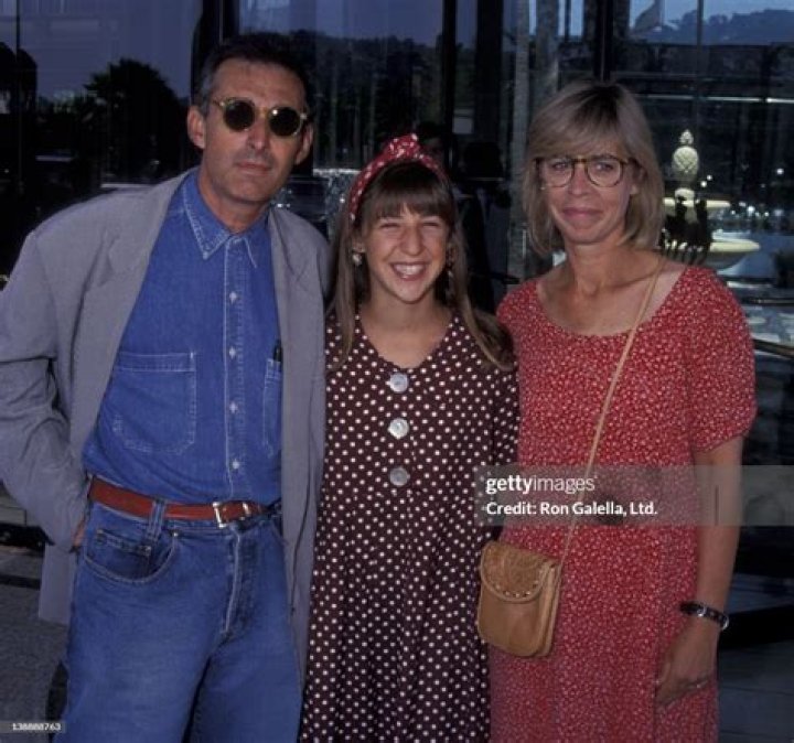 Mayim Bialik Parents: Meet Beverly And Barry Bialik