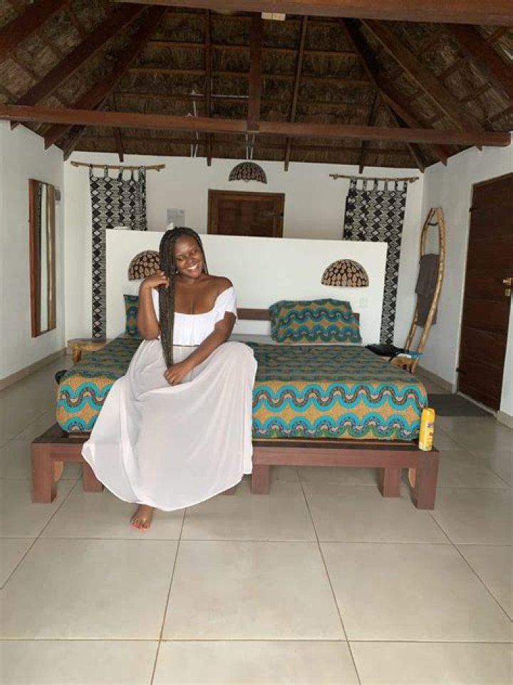 Meet Me There African Home Lodge, Anloga, Ghana