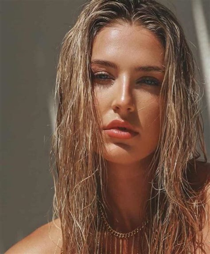 Michelle Nicastro Net Worth, Age, Height, Bio, Birthday, Wiki!