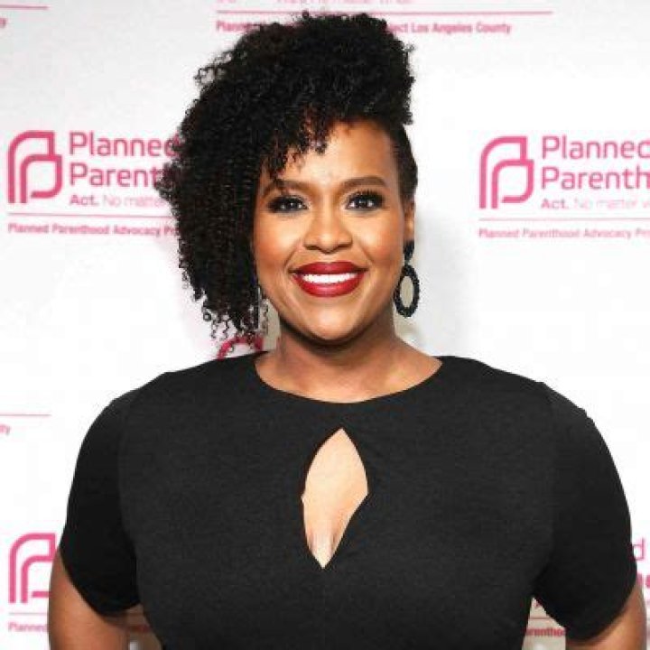 
Natasha Rothwell- Wiki, Biography, Age, Height, Net Worth, Husband	