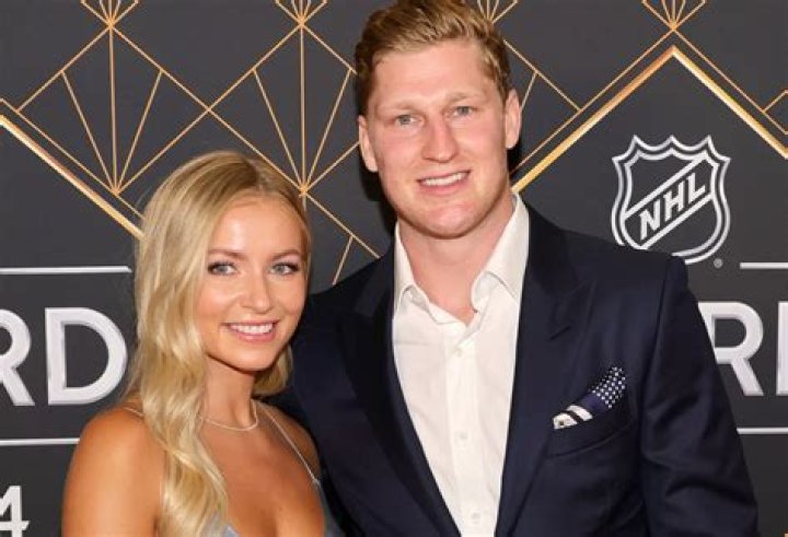 Nathan MacKinnon Bio, Age, Height, Career, Wife, Children, Net Worth