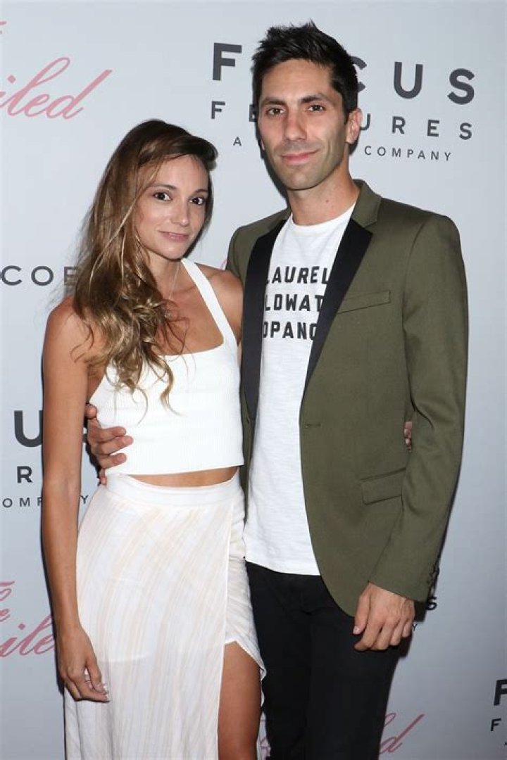 Nev Schulman’s Wife Laura Perlongo Age Wikipedia , Biography Net Worth, Height