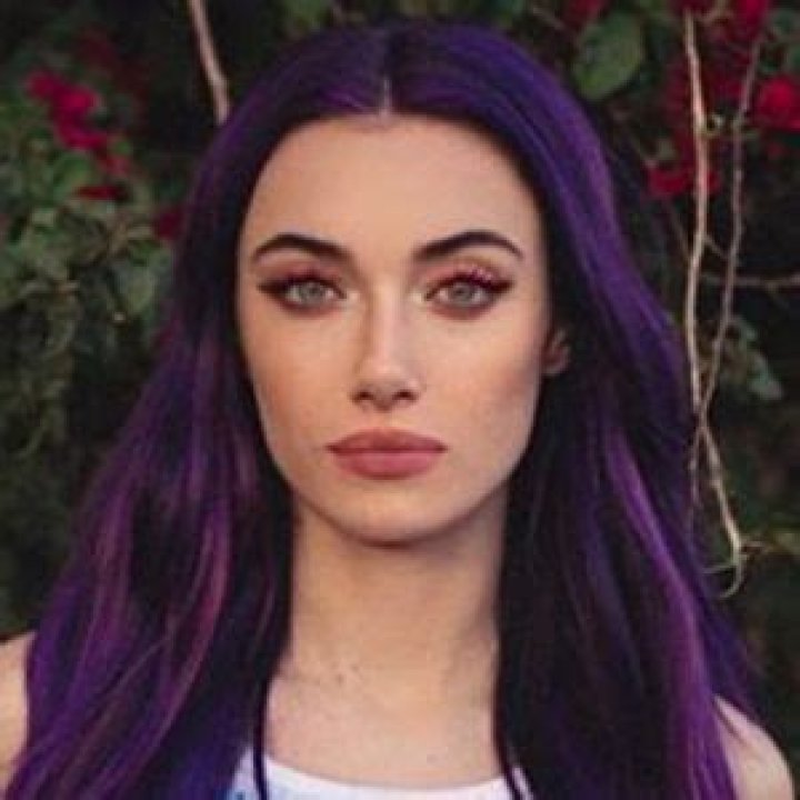 Olivia O'Brien Net Worth, Age, Height, Bio, Birthday, Wiki!