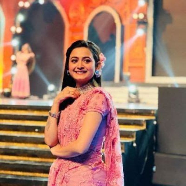Pallavi Dey- Wiki, Age, Height, Ethnicity, Boyfriend, Net Worth, Career