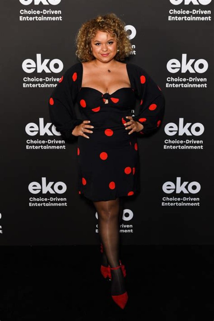 Rachel Crow Net Worth, Age, Height, Bio, Birthday, Wiki!