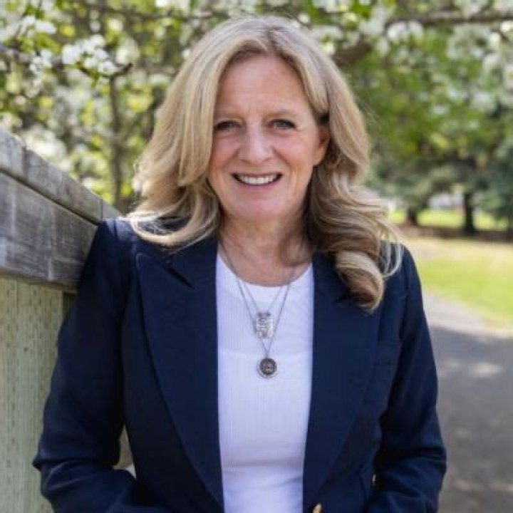 Rachel Notley Ethnicity: Where Is She Origin From? Family And Religion