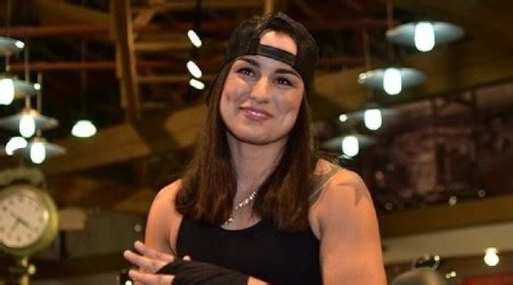 Raquel Pennington Height, Weight, Net Worth, Age, Birthday, Wikipedia, Who, Nationality, Biography
