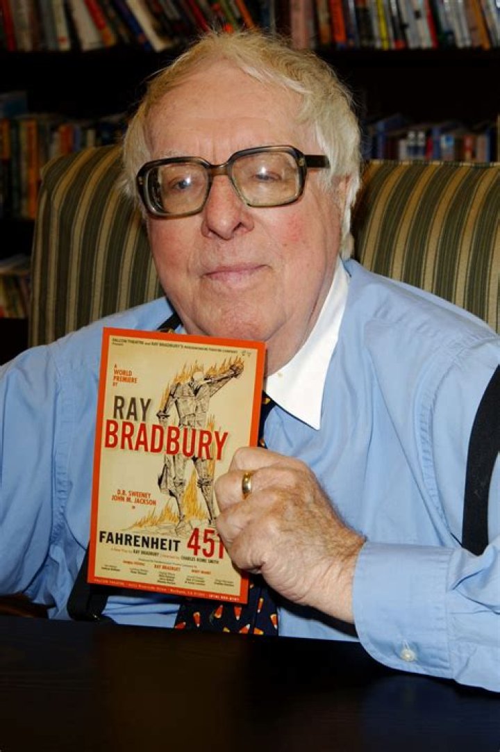 Ray Bradbury Net Worth, Age, Height, Bio, Birthday, Wiki!