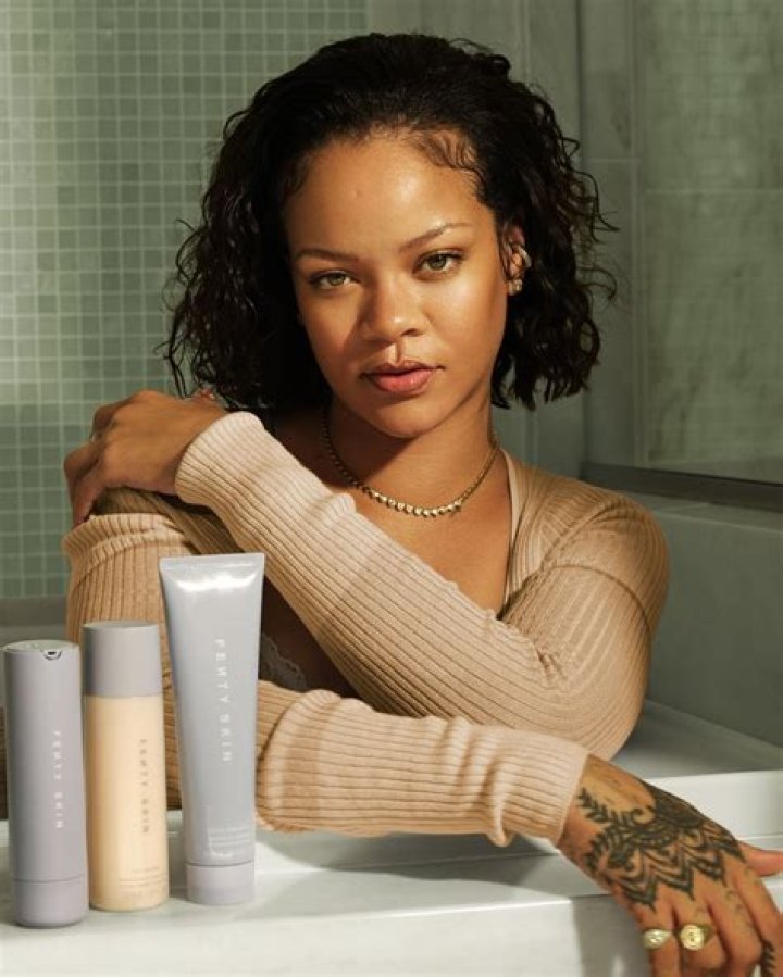 Rihanna Launches Pioneering Luxury Label Fenty in Paris