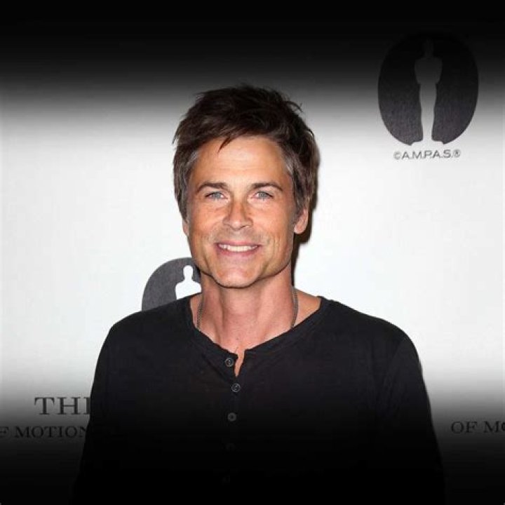 Rob Lowe Net Worth, Age, Height, Bio, Birthday, Wiki!