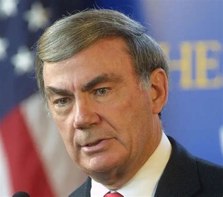 Sam Donaldson Net Worth, Age, Height, Bio, Birthday, Wiki!