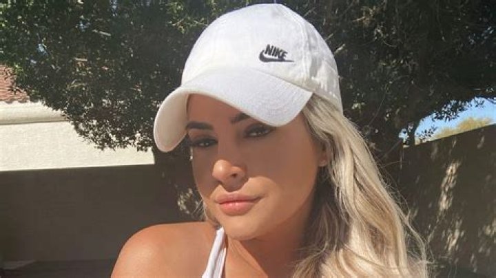 
Sammy Draper- Net Worth, Age, Ethnicity, Boyfriend, Height, Career	