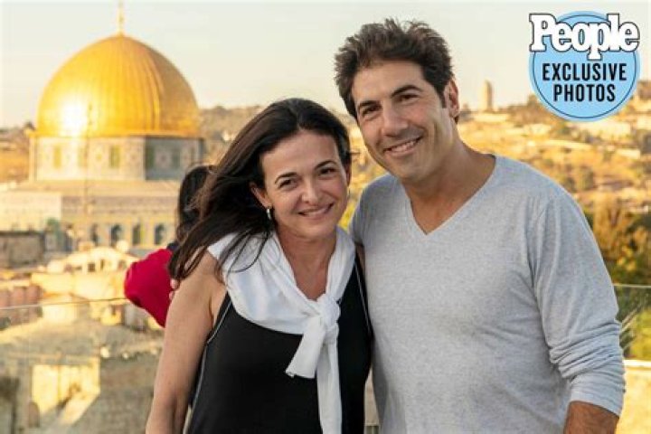 Sheryl Sandberg’s Husband: Who is Sheryl Sandberg Dating?