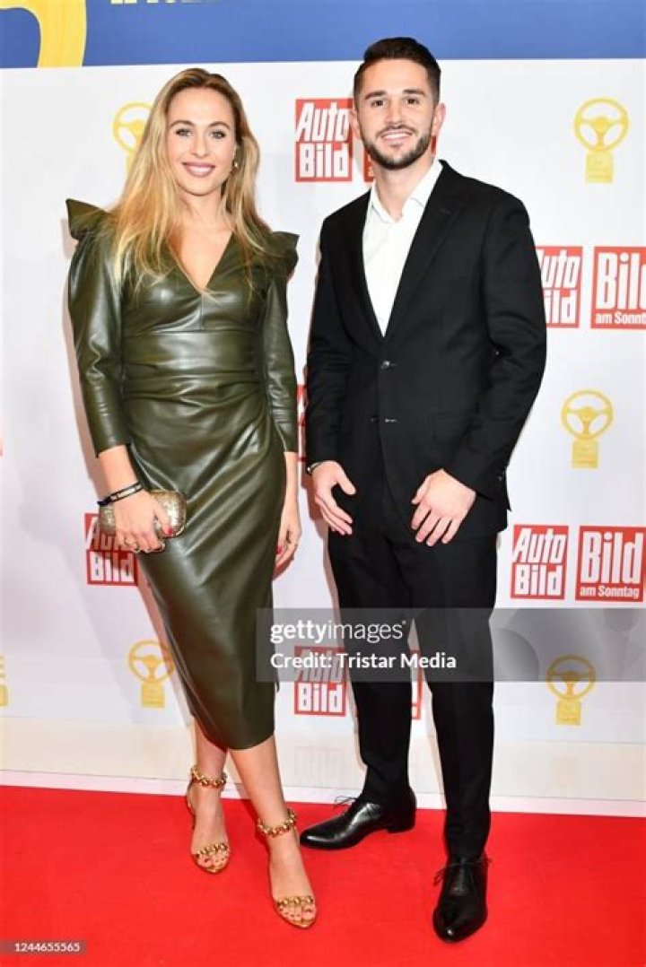Sophia Floersch’s Boyfriend: Who is Sophia Floersch Dating?