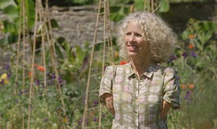 Sue Kent Wikipedia : Everything To Know About The Gardener