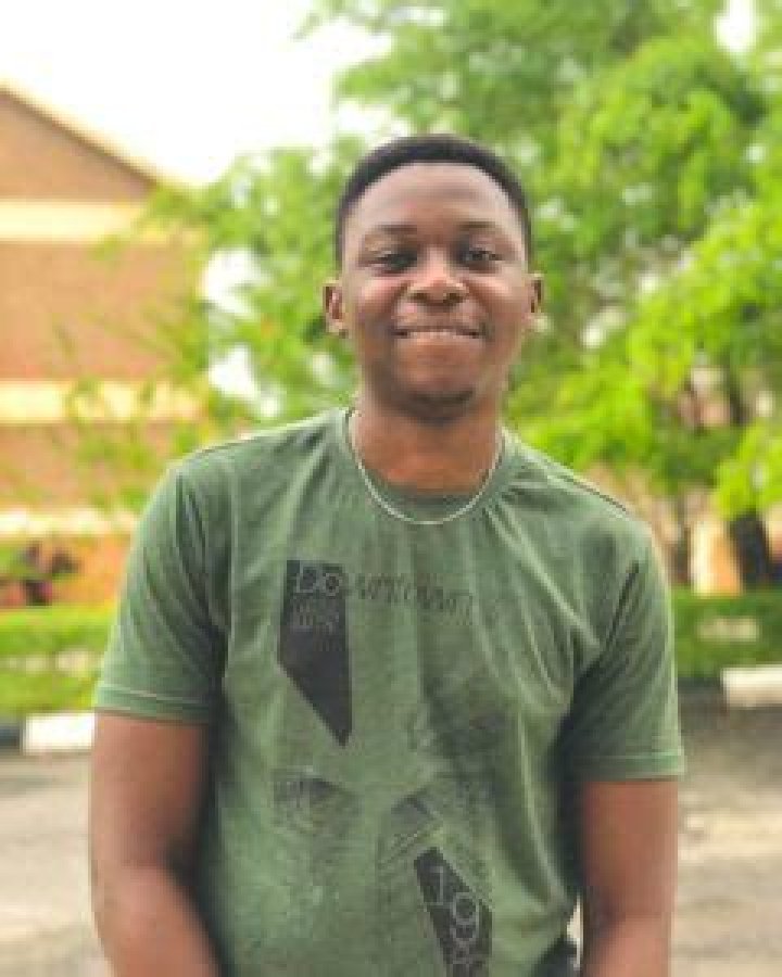 Tobi Makinde Biography: Wikipedia, Age, Movies & Pictures