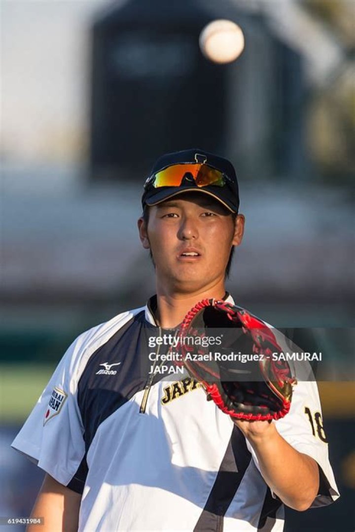 Tomohiro Anraku - Net Worth, Age, Height, Birthday, Bio, Wiki!