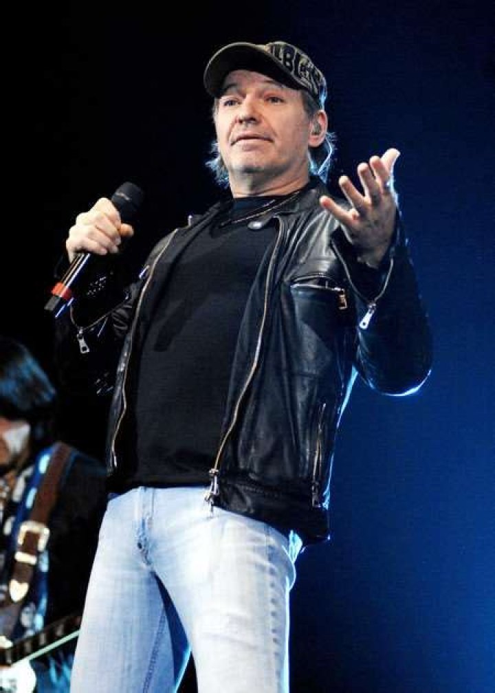 Vasco Rossi Net Worth, Age, Height, Bio, Birthday, Wiki!