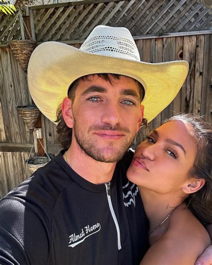 Verónica Macías’s Boyfriend: Who is Verónica Macías Dating?