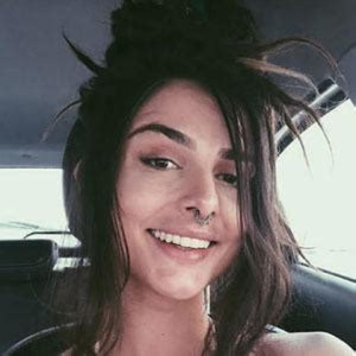 Vitoria Schwarzeluhr Net Worth, Age, Height, Bio, Birthday, Wiki!