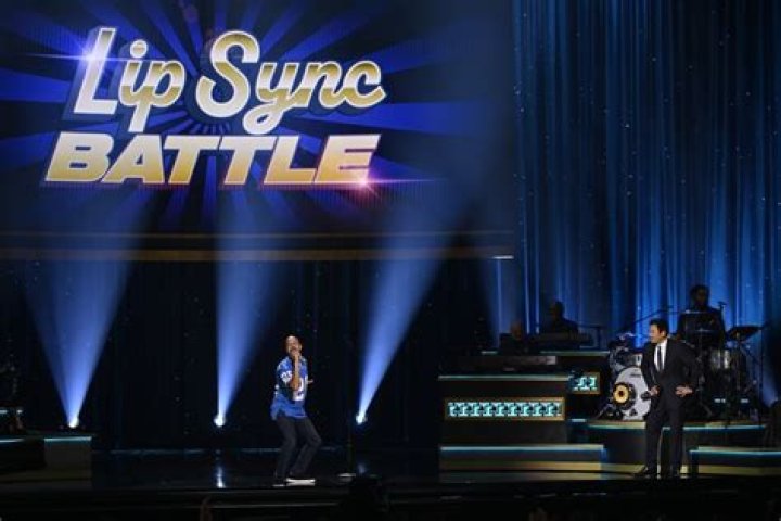 Watch: Jimmy Fallon lip syncs ZAYN's 'PILLOWTALK'