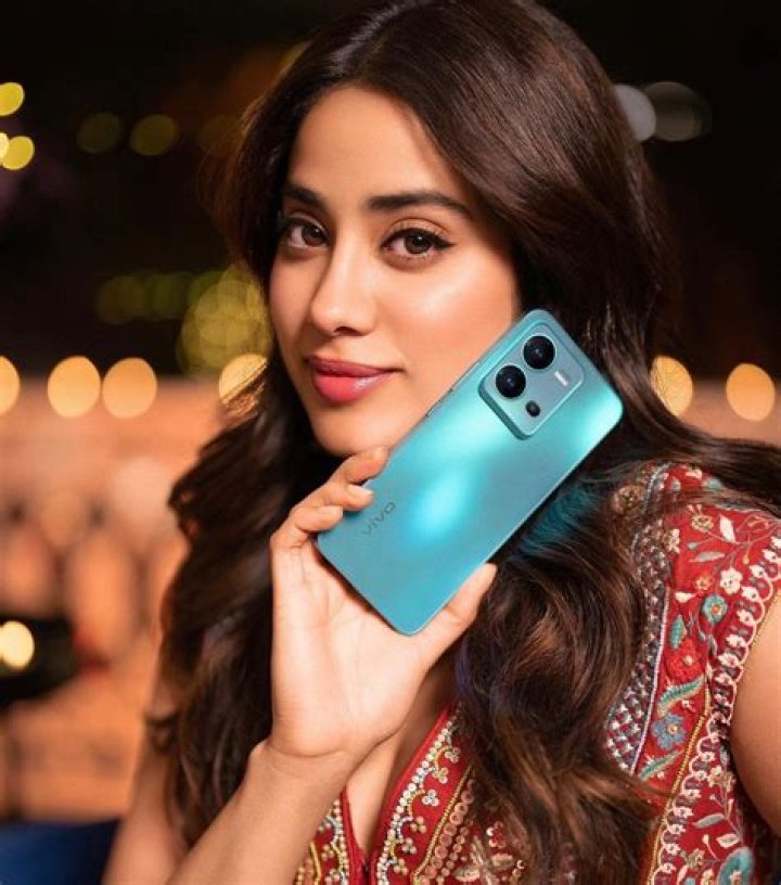 What is Janhvi Kapoor’s Net Worth?