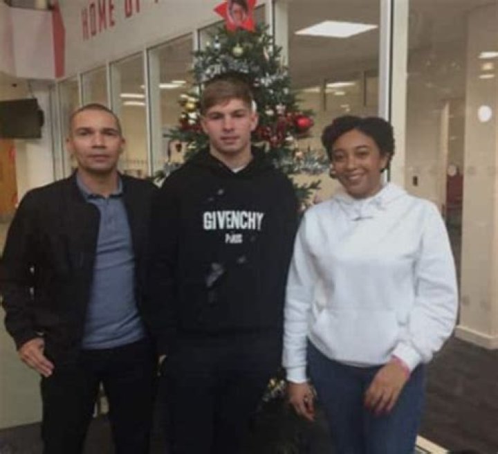 Where Is Emile Smith Rowe From? Parents Nationality And Family