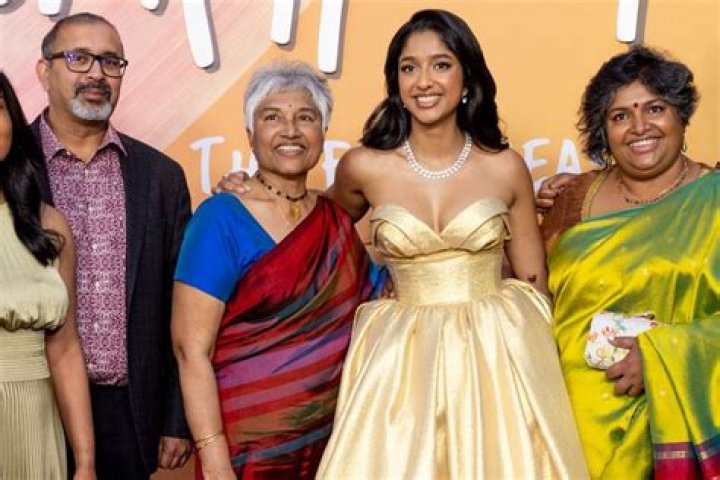 Who Are Maitreyi Ramakrishnan Parents? Ram Selvarajah And Kiruthiha Kulendiren