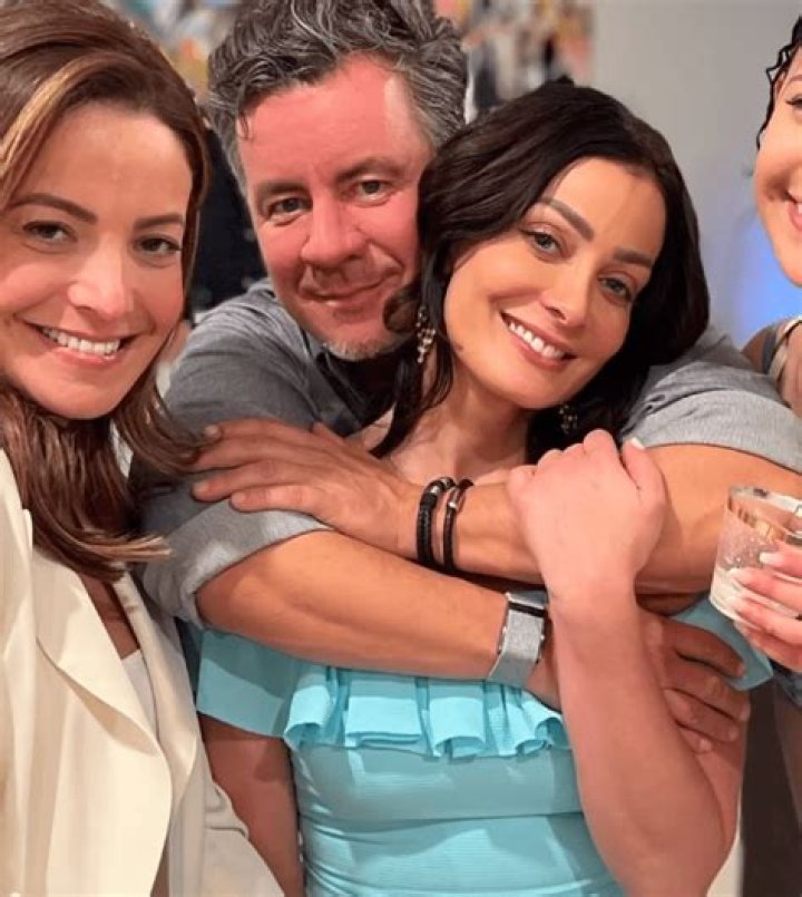 Who is Dayanara Torres Dating – Dayanara Torres's Boyfriend & Exes