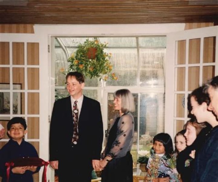 Who is Geoffrey Hinton’s Spouse?