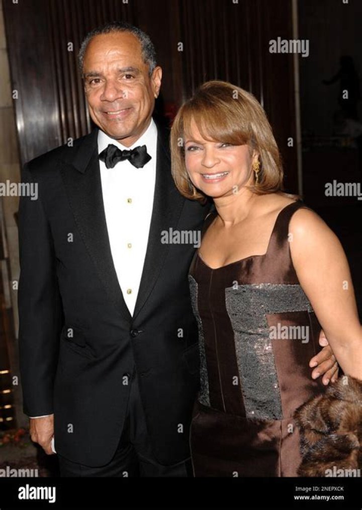 Who Is Kenneth Chenault? Wiki, Age, Wife, Height, Net Worth, Ethnicity