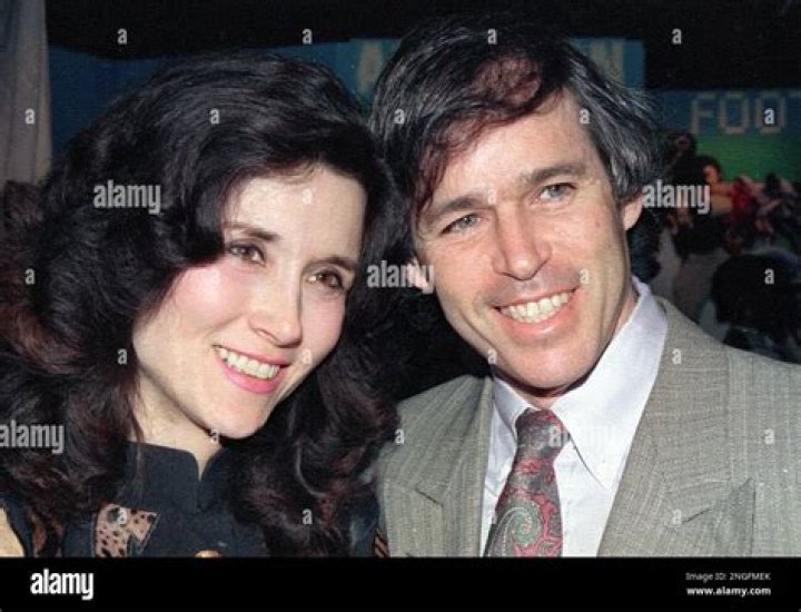 Who is Marilyn Vos Savant Dating – Marilyn Vos Savant's Husband & Exes