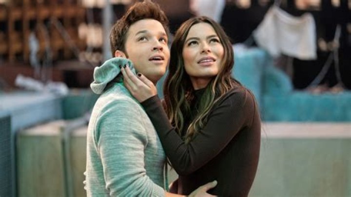Who is Miranda May Dating – Miranda May's Boyfriend & Exes
