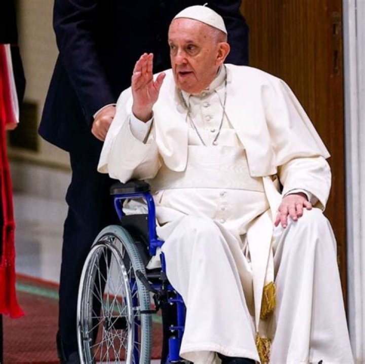 Who Is Pope Francis brother? Details On Alberto Bergoglio