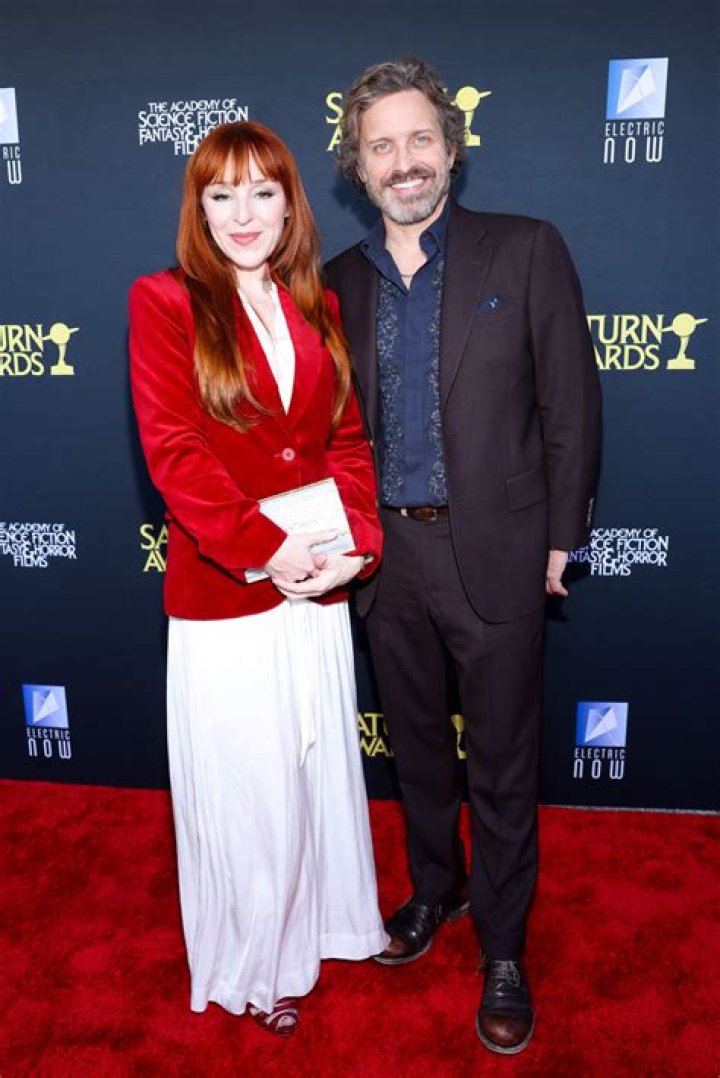 Who is Ruth Connell Dating – Ruth Connell's Boyfriend & Exes