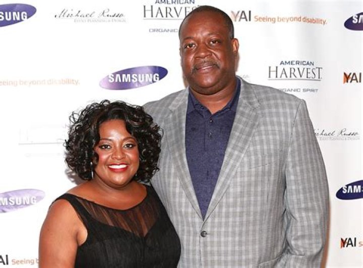Who Is Sherri Shepherd? Wiki, Age, Height, Net Worth, kids, Husband
