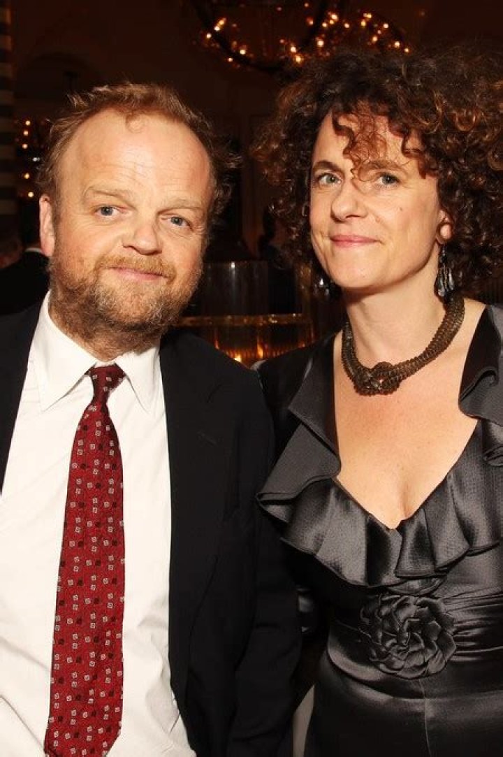Who is Toby Jones married to? Meet Karen Jones