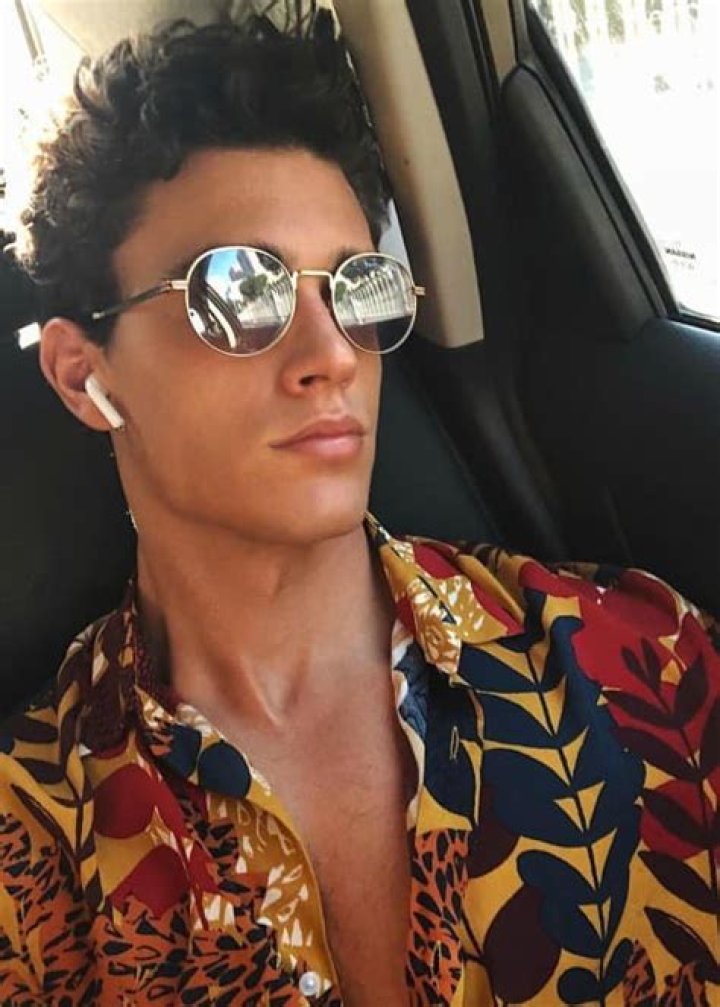 Xavier Serrano- Age, Height, Girlfriend, Net Worth, Ethnicity
