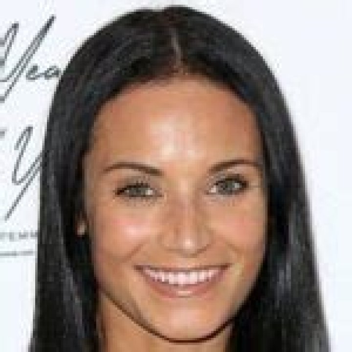 Zena Foster Net Worth, Age, Height, Bio, Birthday, Wiki!