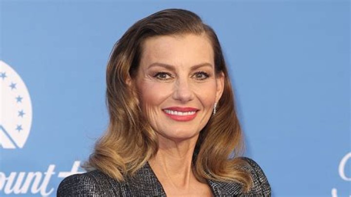 ZZ Hill Net Worth, Age, Height, Bio, Birthday, Wiki!